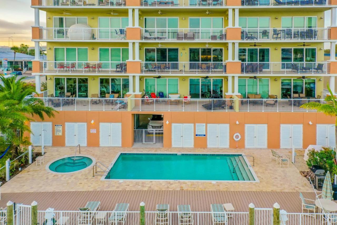 Dolphin'S Cove - Clearwater Beach, Fl Apartment Exterior photo